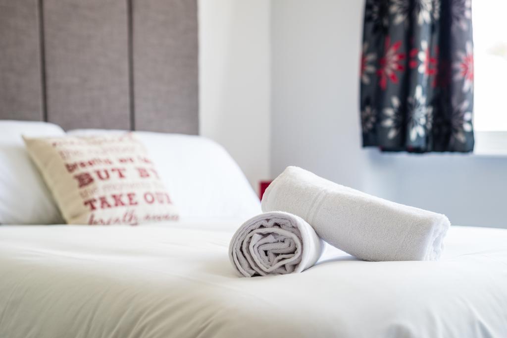 Newlyn House Apartamento Christleton Exterior foto