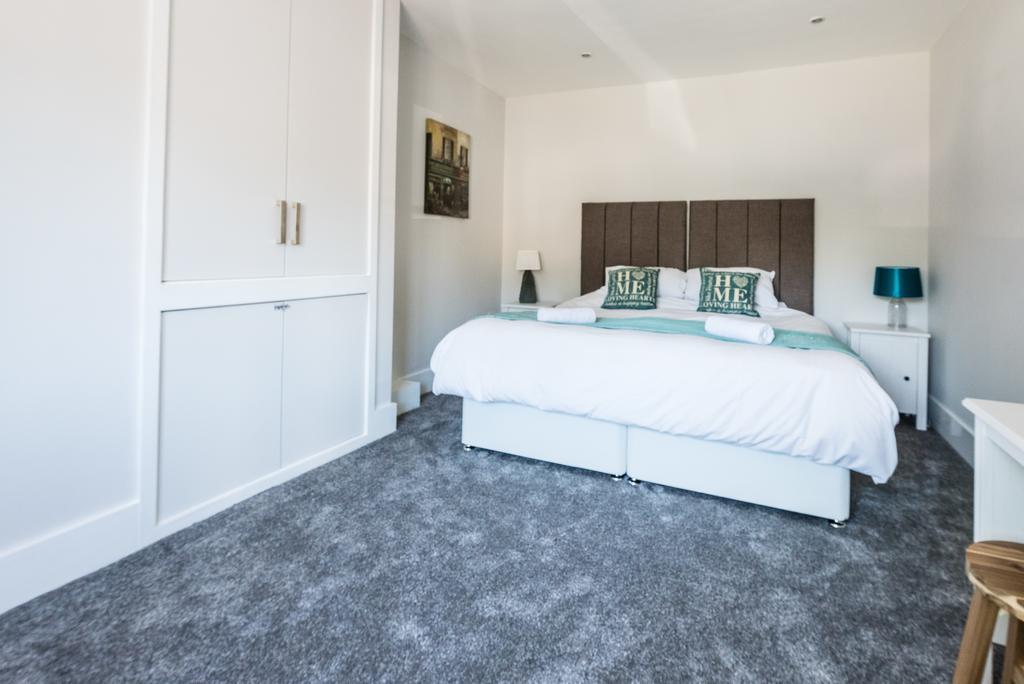 Newlyn House Apartamento Christleton Exterior foto