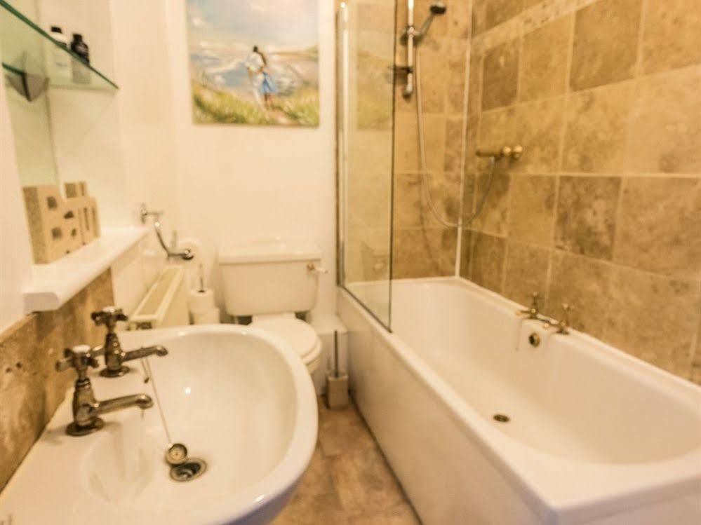 Newlyn House Apartamento Christleton Exterior foto